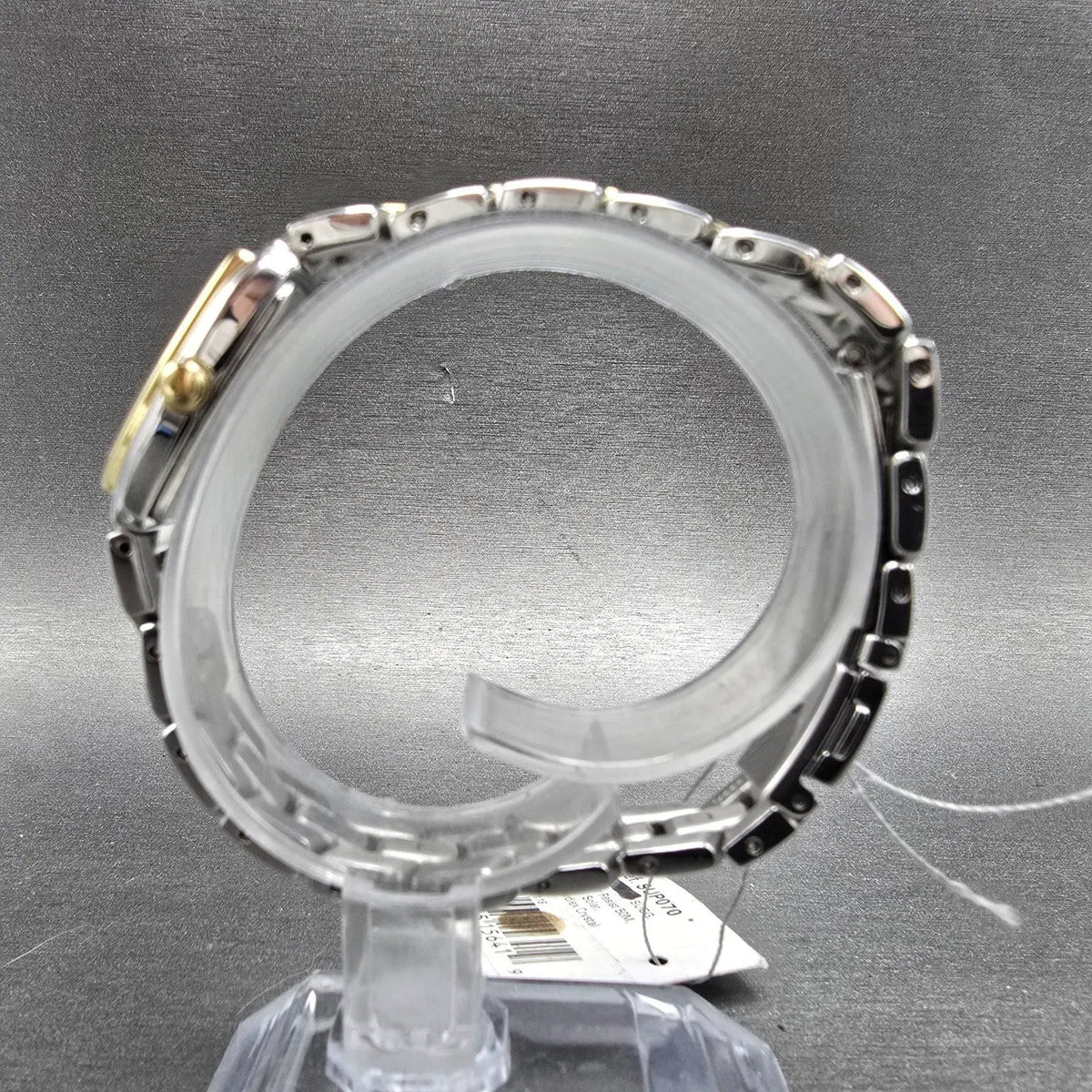 Seiko Solar Watch Women 18mm White Dial Two Tone Rectangle V115-0AA0 Works6