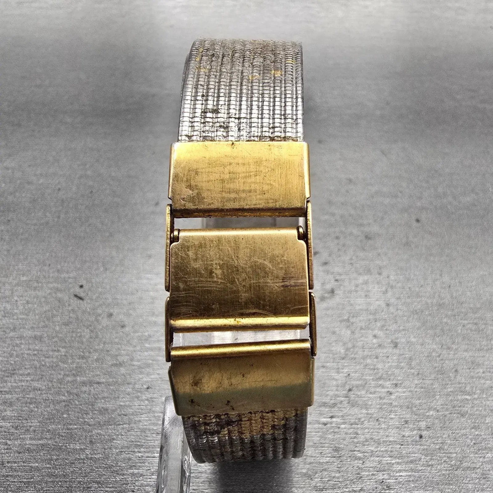 Bulova Watch Women 23mm Gold Dial Gold Tone Rectangle 92N75 New Battery Vintage7