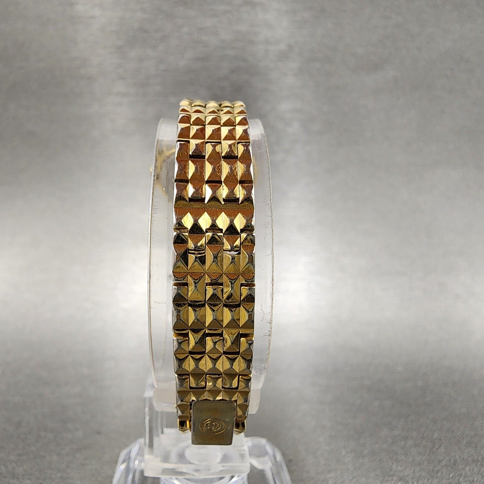 Cyma Watch Women 21mm MOP Dial Gold Tone Crystal bezel Round New Battery7