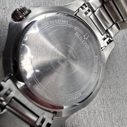Bulova Watch Men 40mm Silver Dial Silver Tone Date Round 96B376 New Battery10