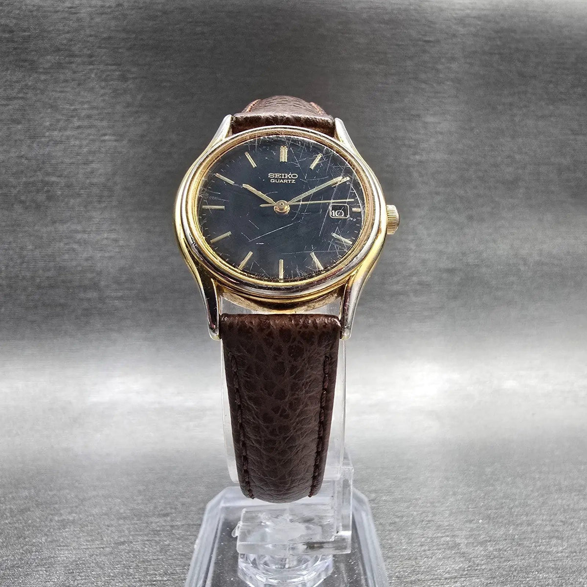 Seiko Watch Women 24mm Black Dial Gold Tone Date Round 7N82-0100 New Battery JP25