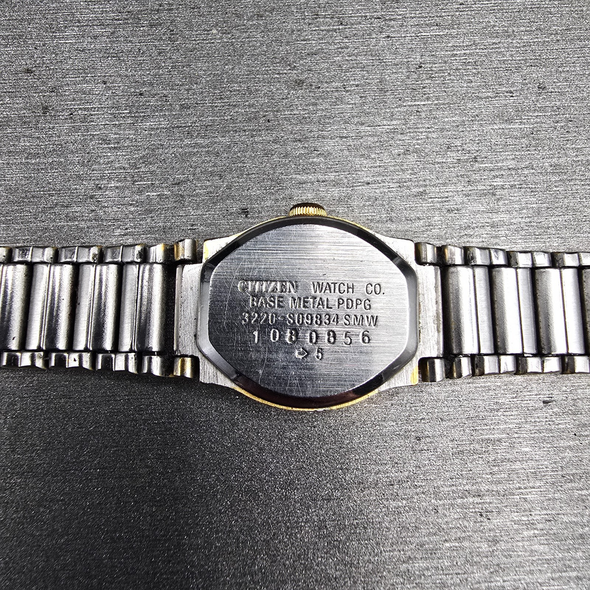 Citizen CQ Watch Women 17mm Silver Dial Two Tone Oval 3220-S09834 New Battery10