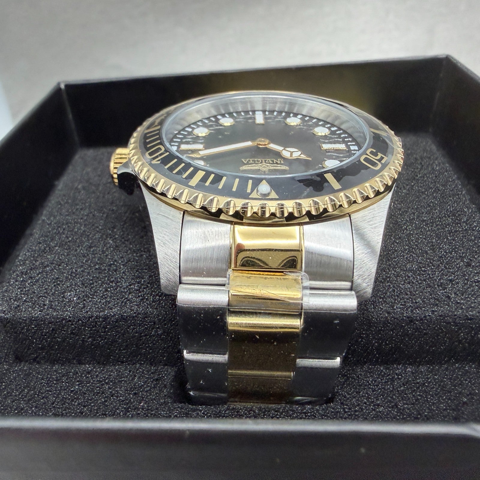 Invicta Pro Diver Watch Men 43mm Black Dial Two Tone Bracelet Round 497064