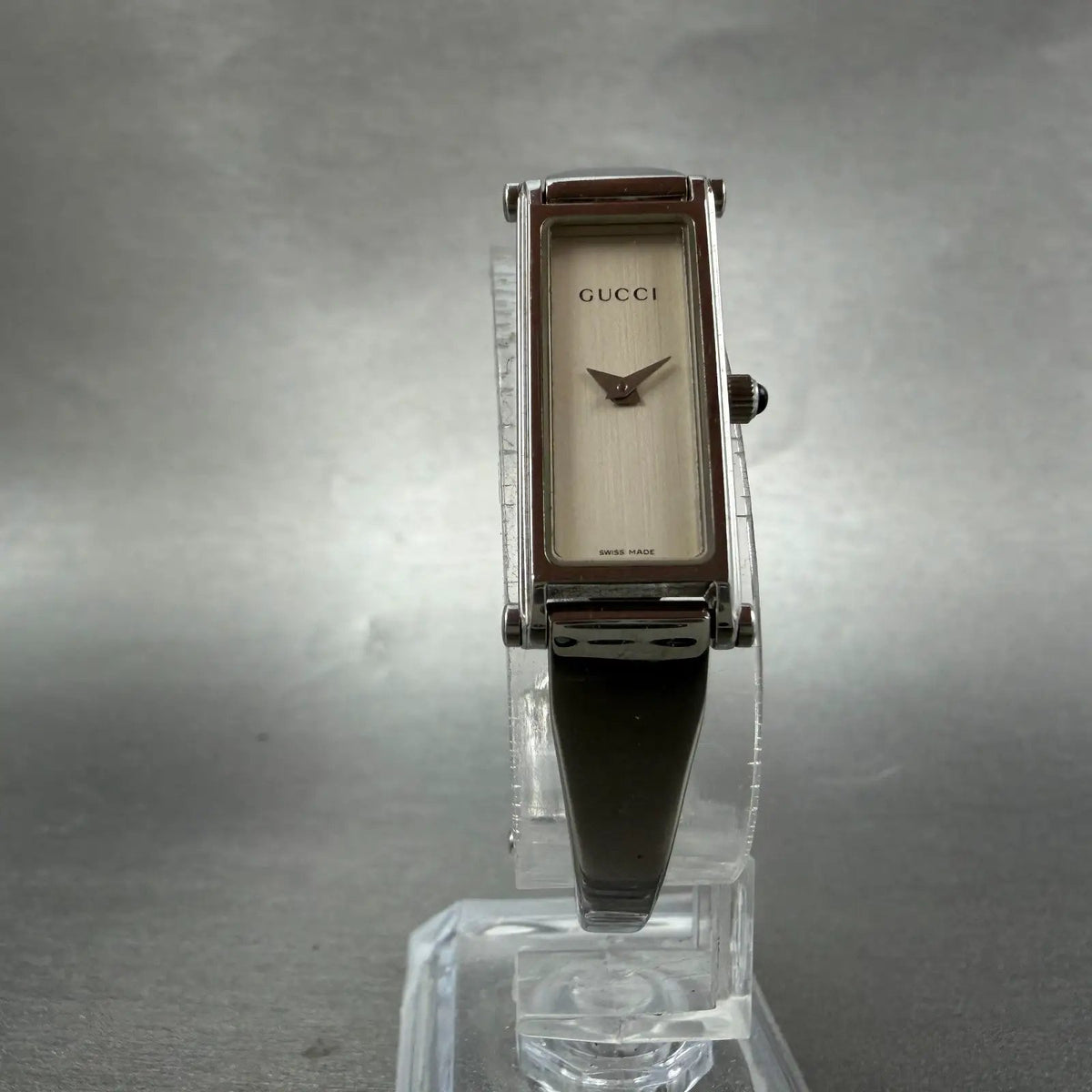 Gucci 1500L Tank Watch Women 12mm Black Dial Steel Rectangle Bangle New batt Box5