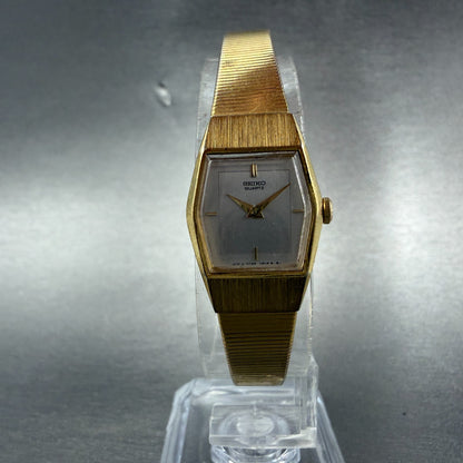 Seiko Watch Women 17mm Silver Dial Gold Tone Hexagon 2C20-5790 New Battery Jh75