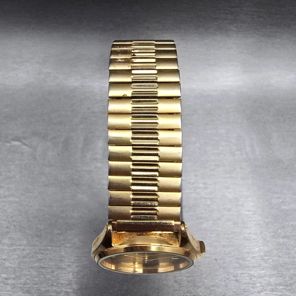 Bulova Caravelle Watch Men 34mm Gold Dial Gold Tone Date 42B54 New Battery4