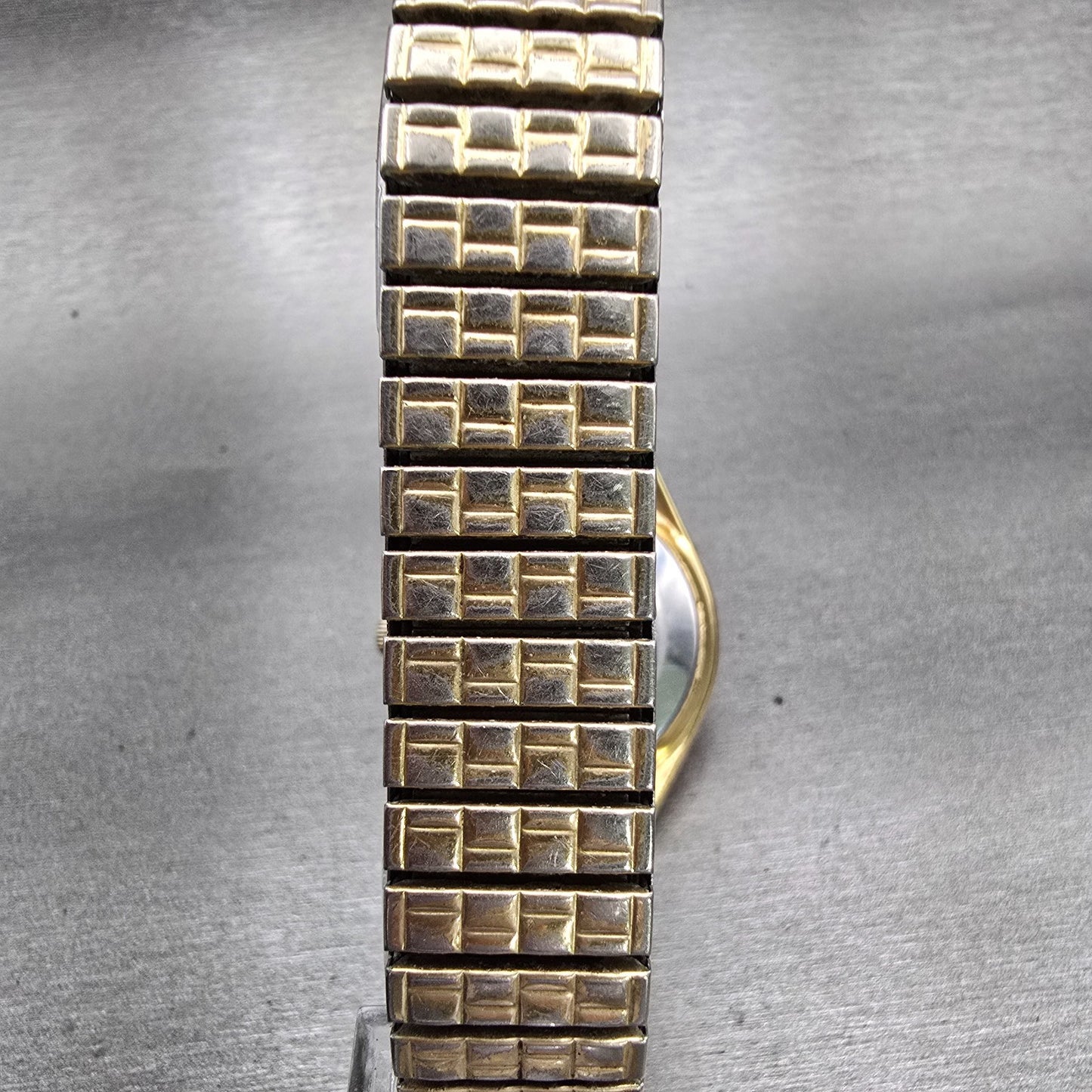 Seiko SQ Watch Men 37mm Silver Dial Gold Tone Daydate Round 0903-7009 New Batt7