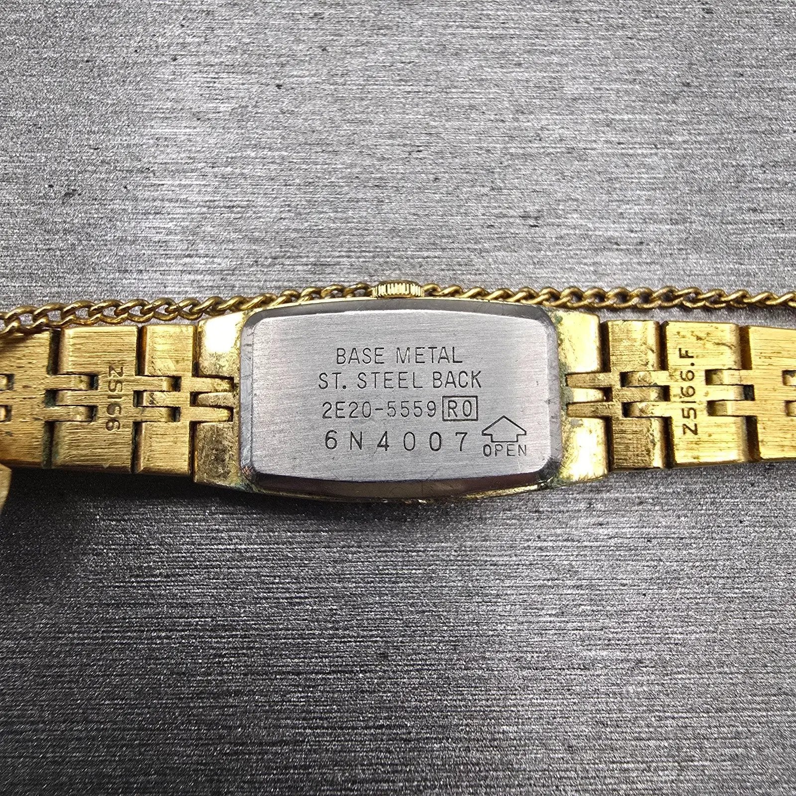 Seiko Watch Women 12mm Gold Dial Gold Tone Rectangle 2E20-5559 New Battery VTG10