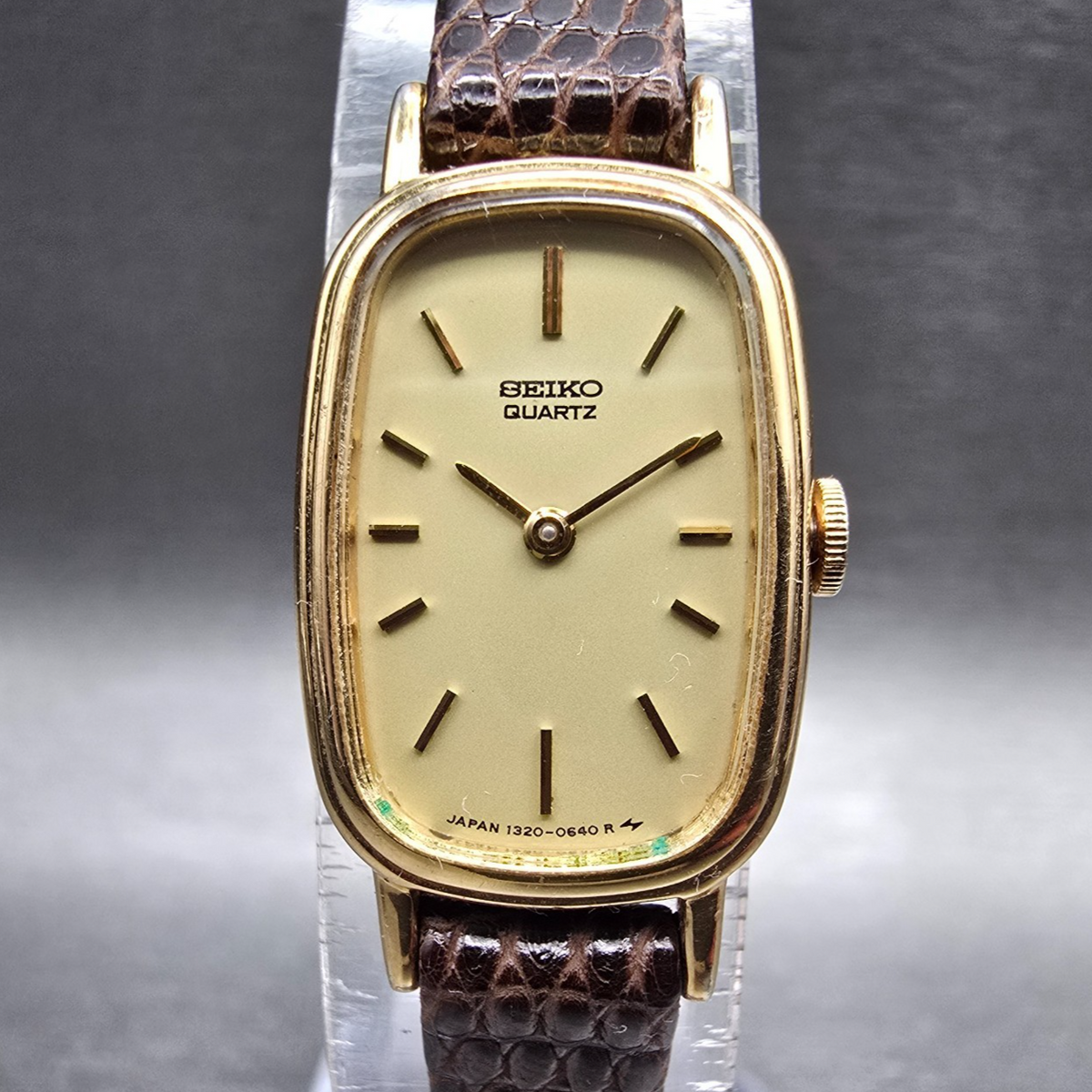 Seiko Watch Women 15mm Champagne Dial Gold Tone Rectangle 1320-5539 New Battery0