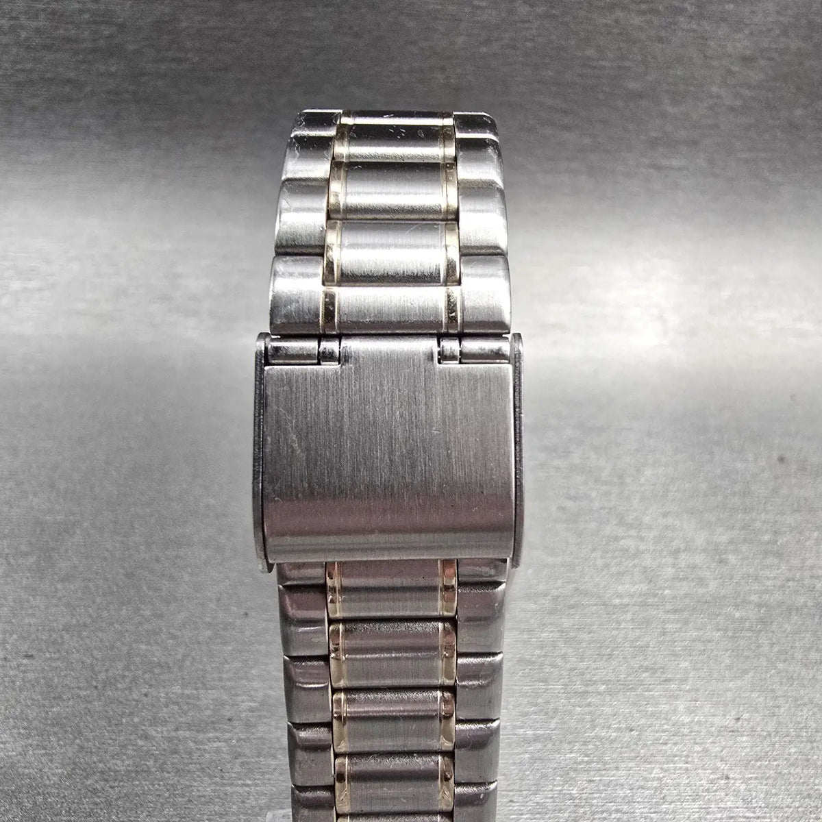 Alba Carib Watch Men 31mm Blue Dial Two Tone Round V701-637A New Battery7
