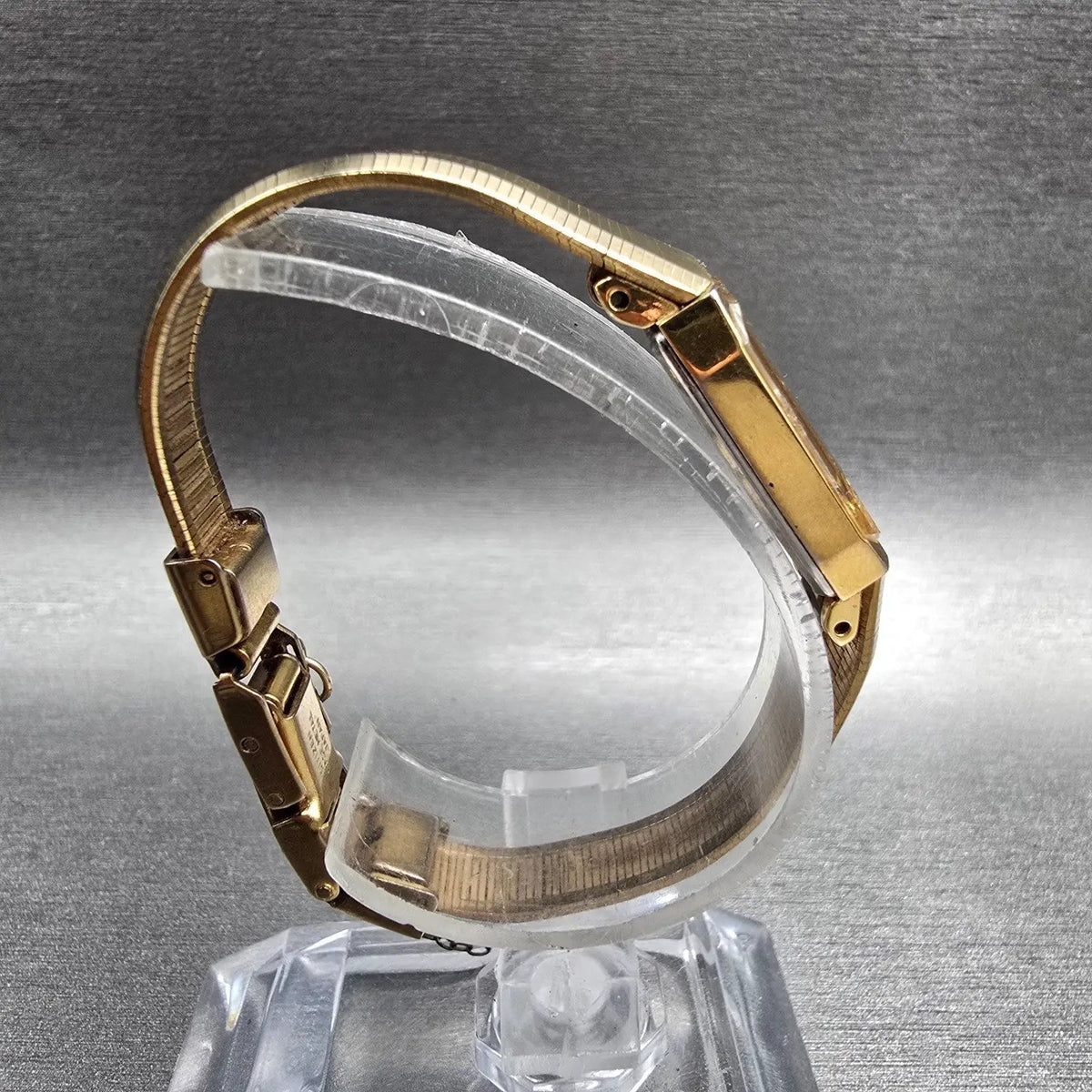Citizen CQ Watch Women 13mm Gold Dial Gold Tone Rectangle 2250-242068 New Batt8