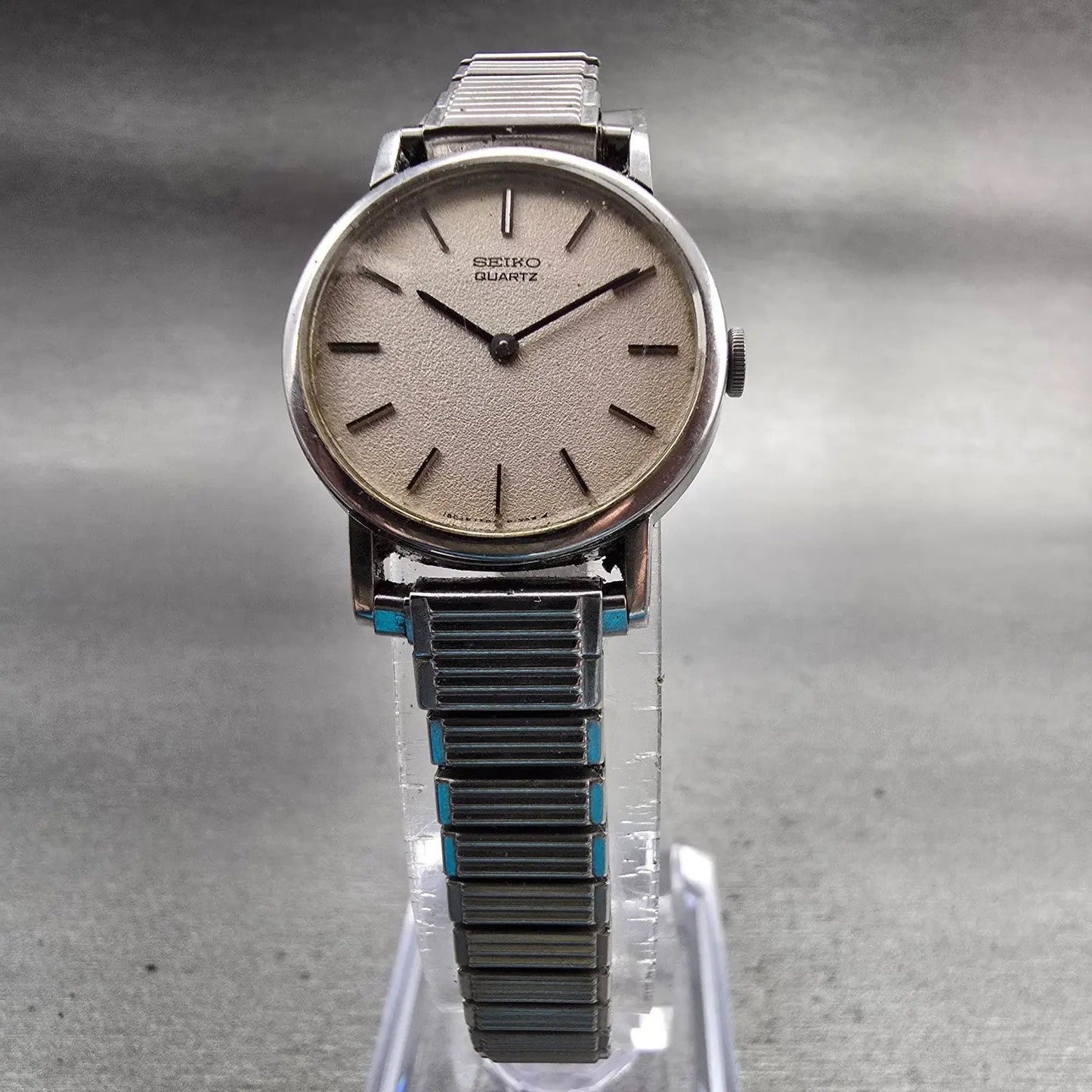 Seiko Watch Women 22mm Silver Dial Silver Tone Round 1400-0049 New Battery VTG5