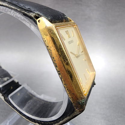 Seiko Tank Watch Men 25mm Gold Dial Gold Tone Rectangle V701-5E10 New Battery