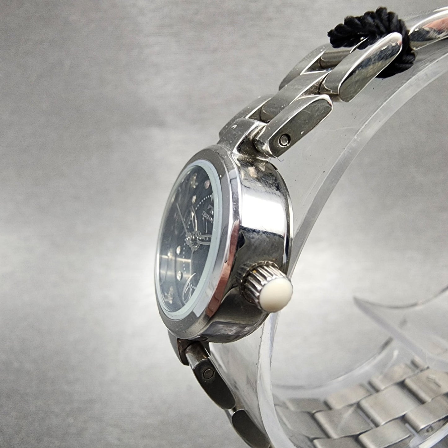 Technos Watch Women 19mm MOP Dial Silver Tone Round T1801 Bracelet New Battery2