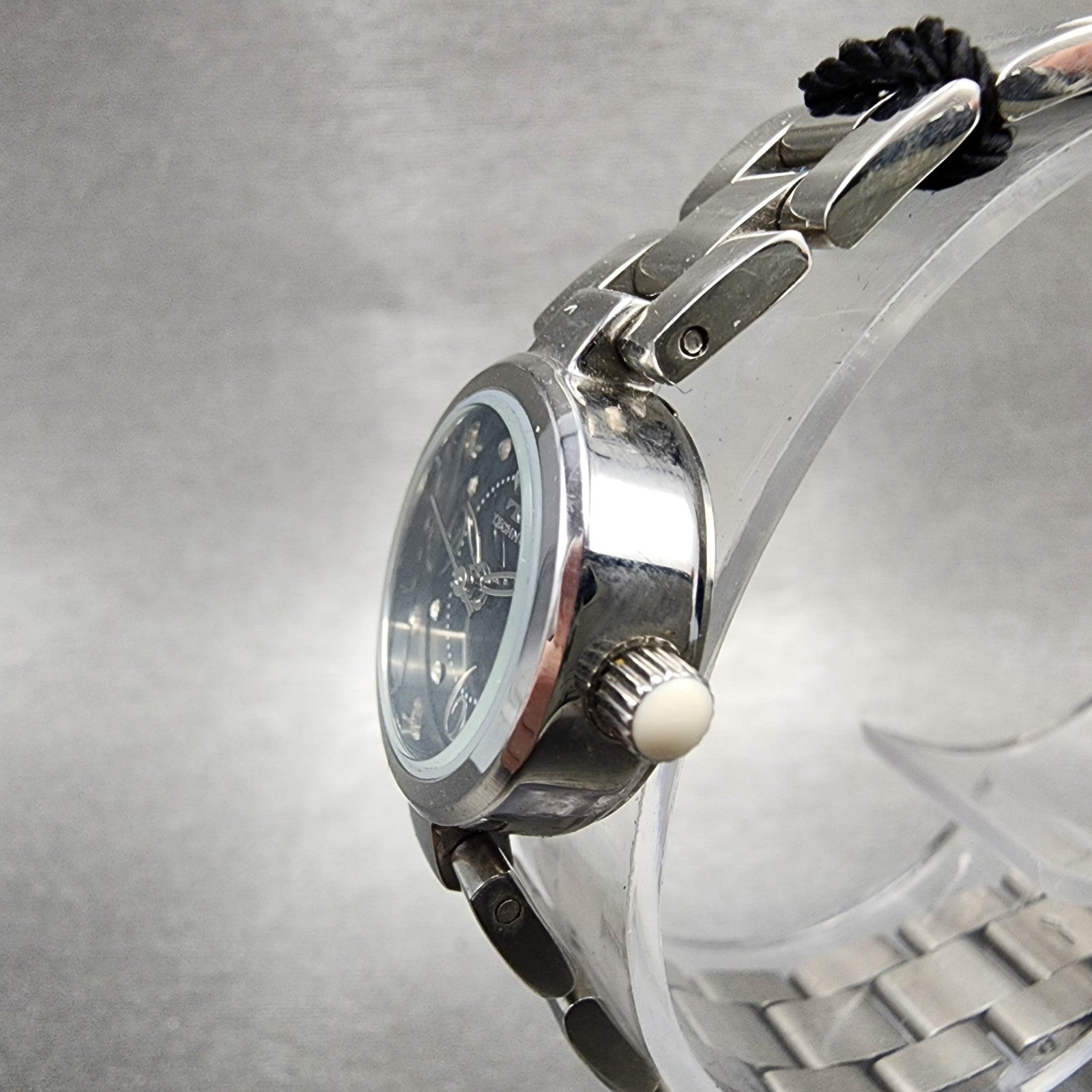 Technos Watch Women 19mm MOP Dial Silver Tone Round T1801 Bracelet New Battery2