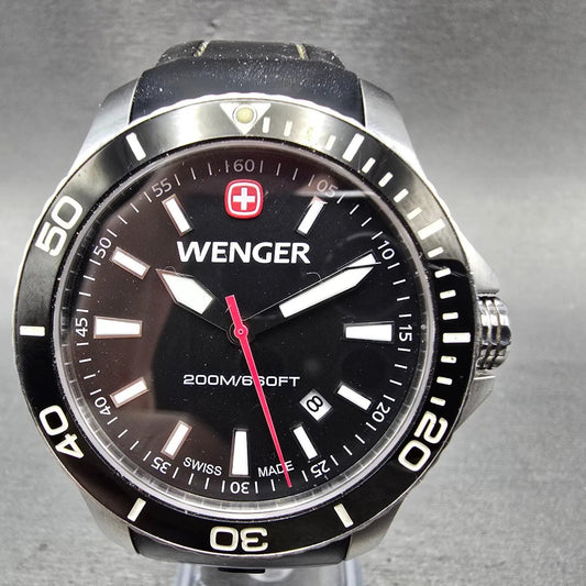 Wenger Dive Watch Men 43mm Black Dial Silver Tone Date 0641.10 New Battery0