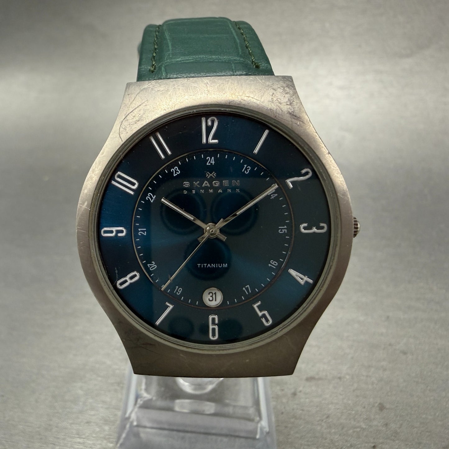 Skagen Watch Men 37mm Blue Dial Titanium Case Date Round 233XLTTN New Battery0