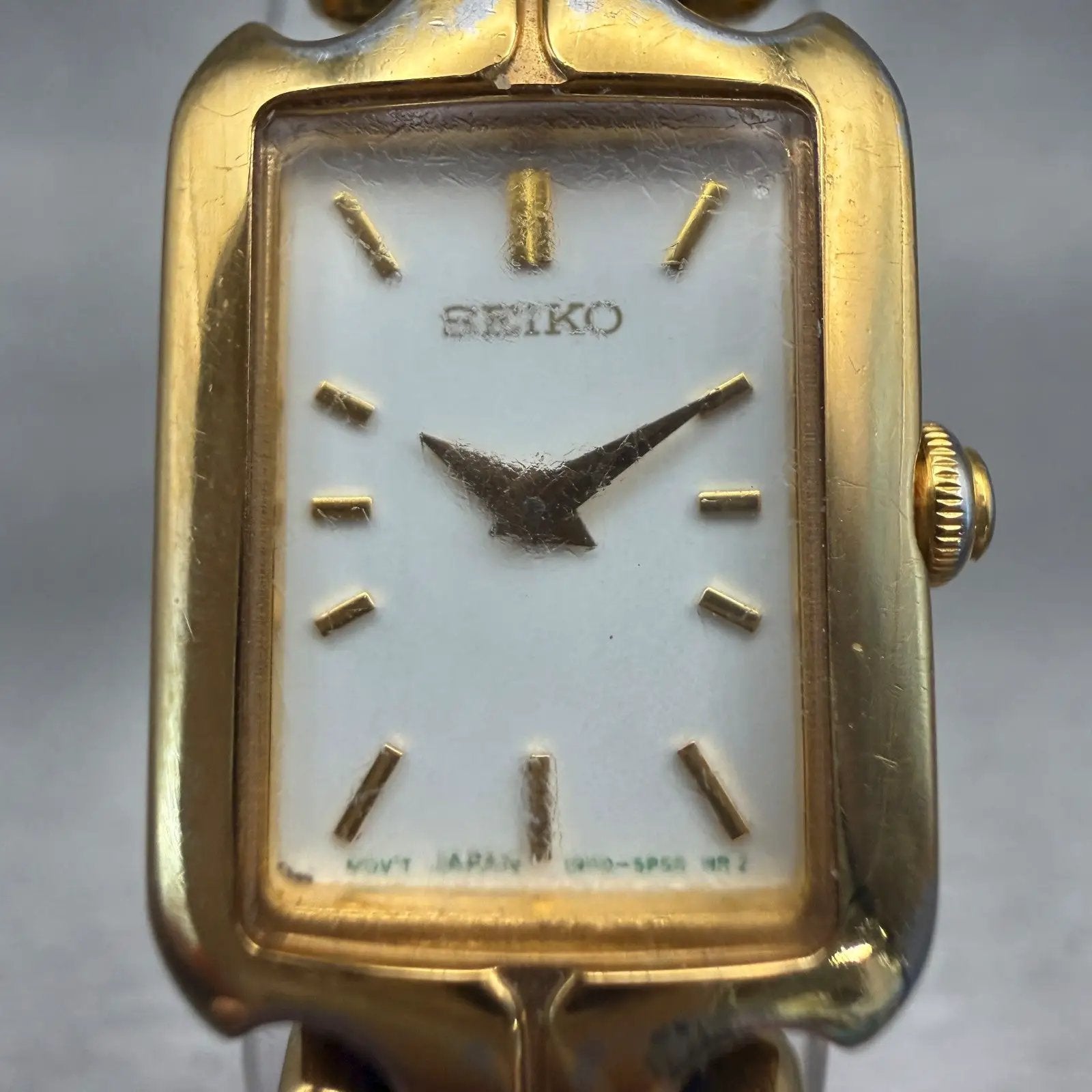 48031487