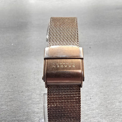 Skagen Denmark Watch Women 24mm MOP Dial Gold Tone Rectangle 396XSRR New Battery7