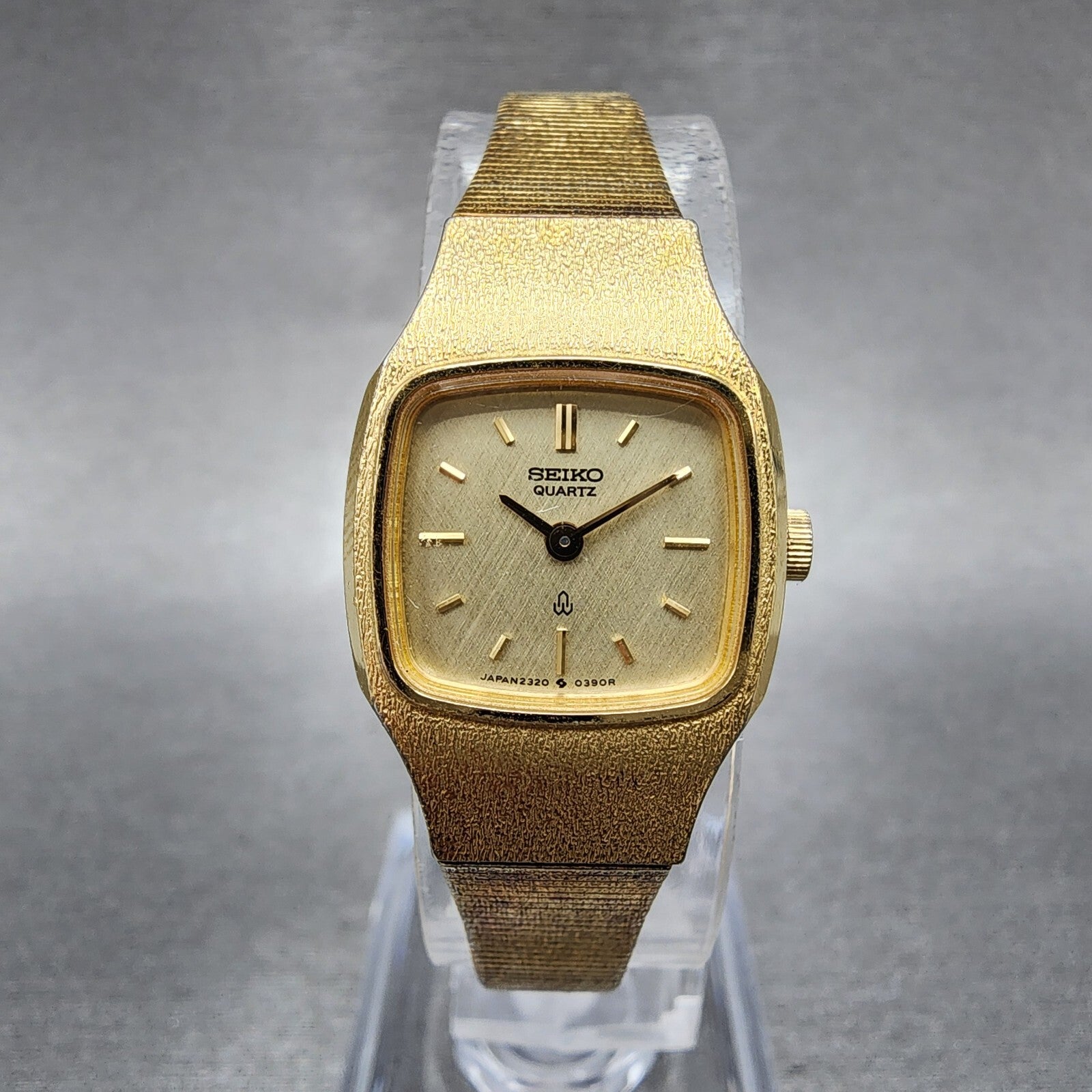 Seiko Watch Women 18mm Champagne Dial Gold Tone Rectangle 23205260 New Battery0