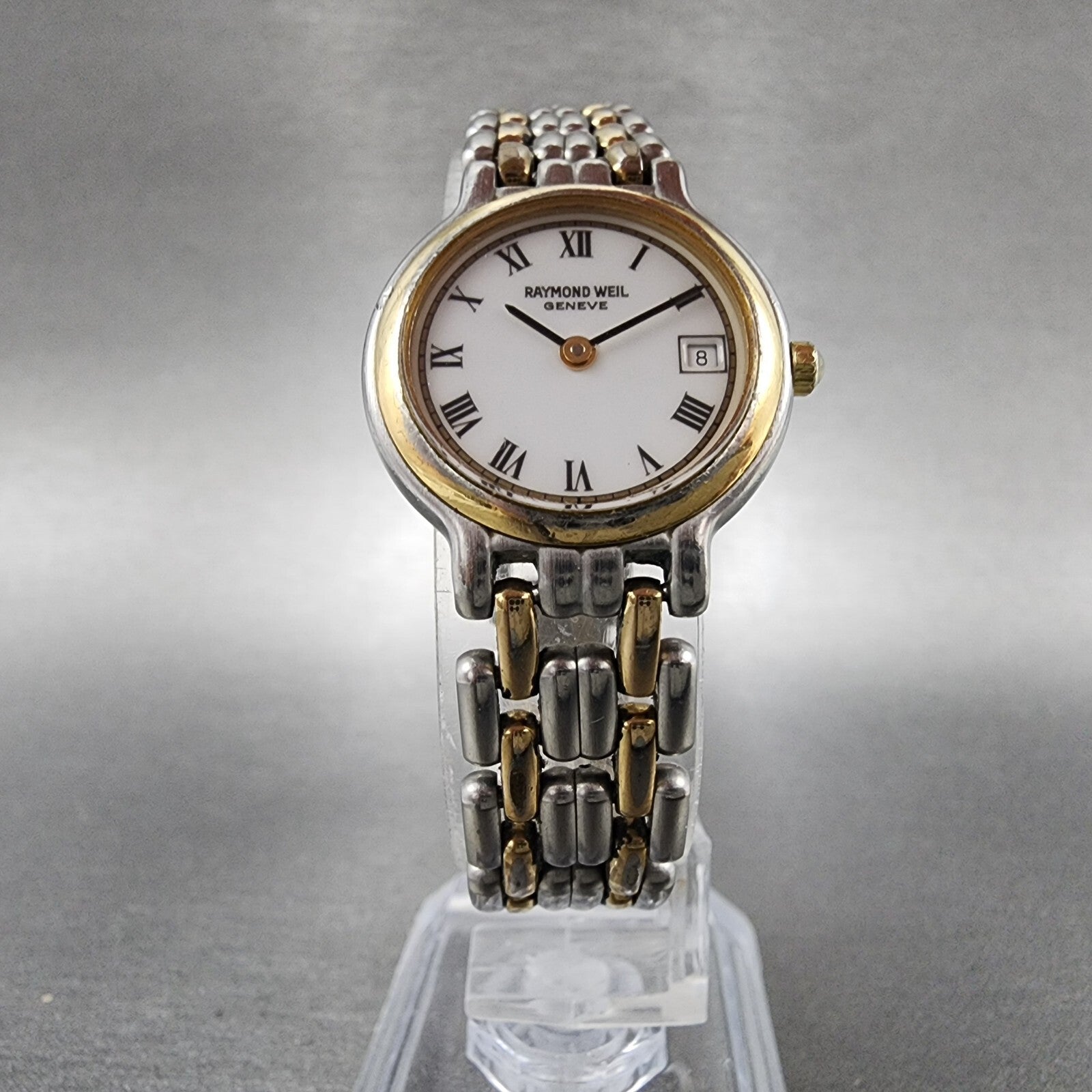 Raymond Weil Watch Women 24mm White Dial Two Tone Date Round 9947 New Battery5