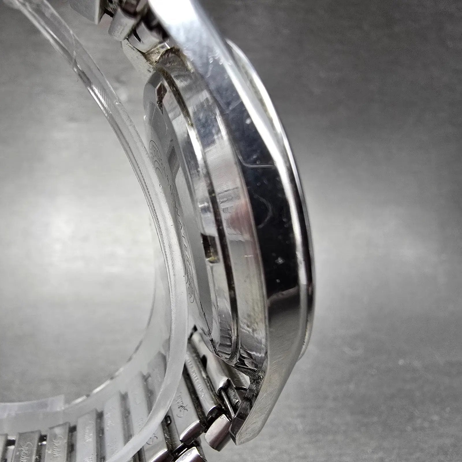 Seiko 5 Automatic Watch Men 37mm Silver Dial Silver Tone Daydate 6119-8080 PARTS4