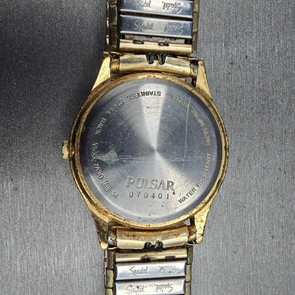 Seiko Pulsar Watch Men34mm Champagne Dial Gold Tone Daydate V533-7A30 New Batt10
