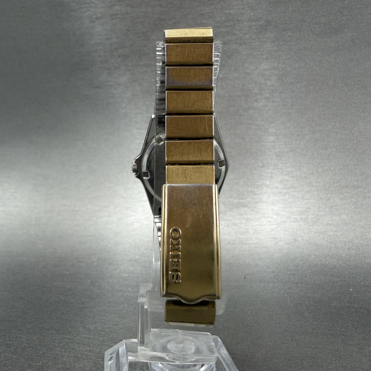 Seiko SilverWave Watch Women 26mm Silver Dial Two Tone Daydate 3423-0190 New Bat7