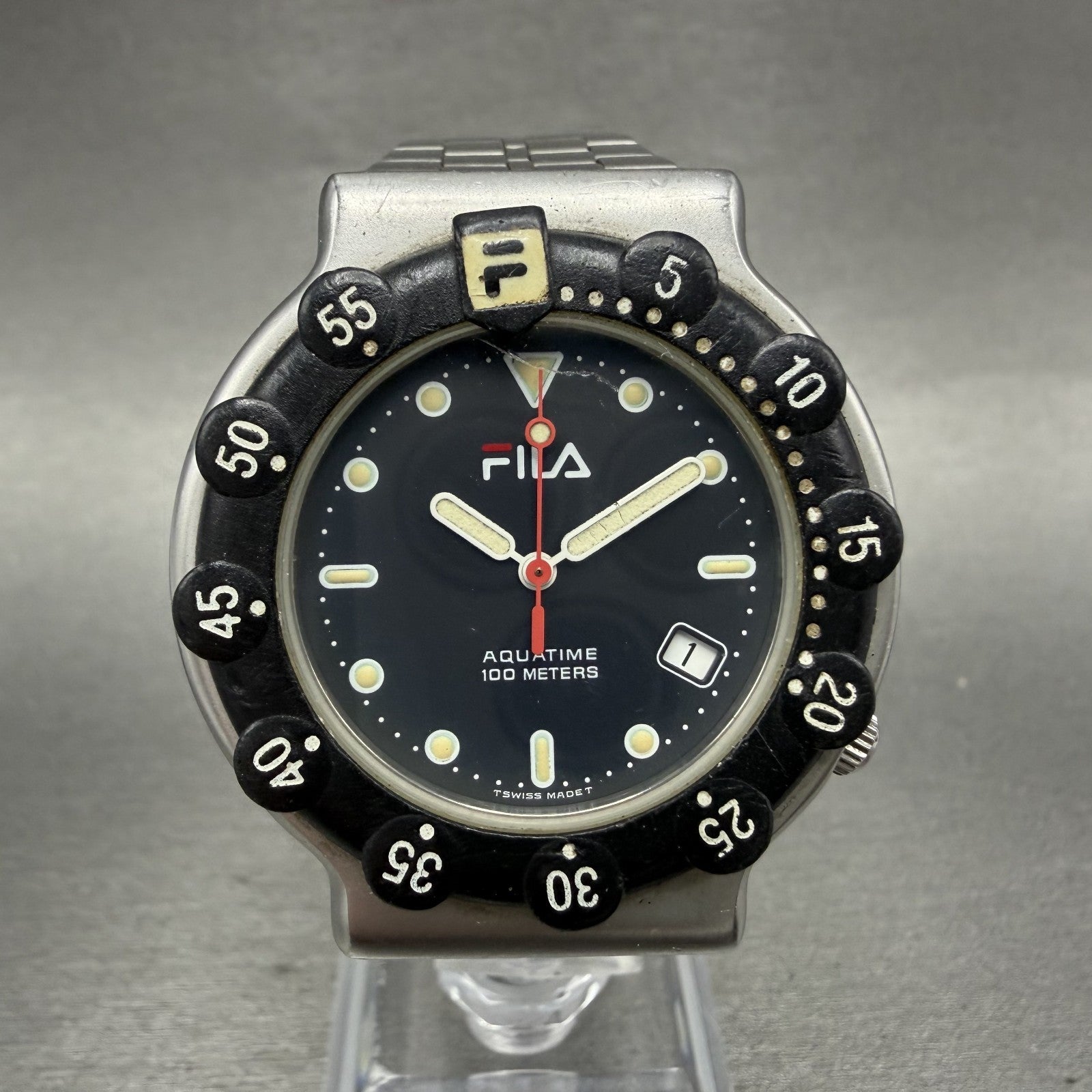 Fila Dive Watch Men 38mm Black Dial Silver Tone Round Date New Battery0