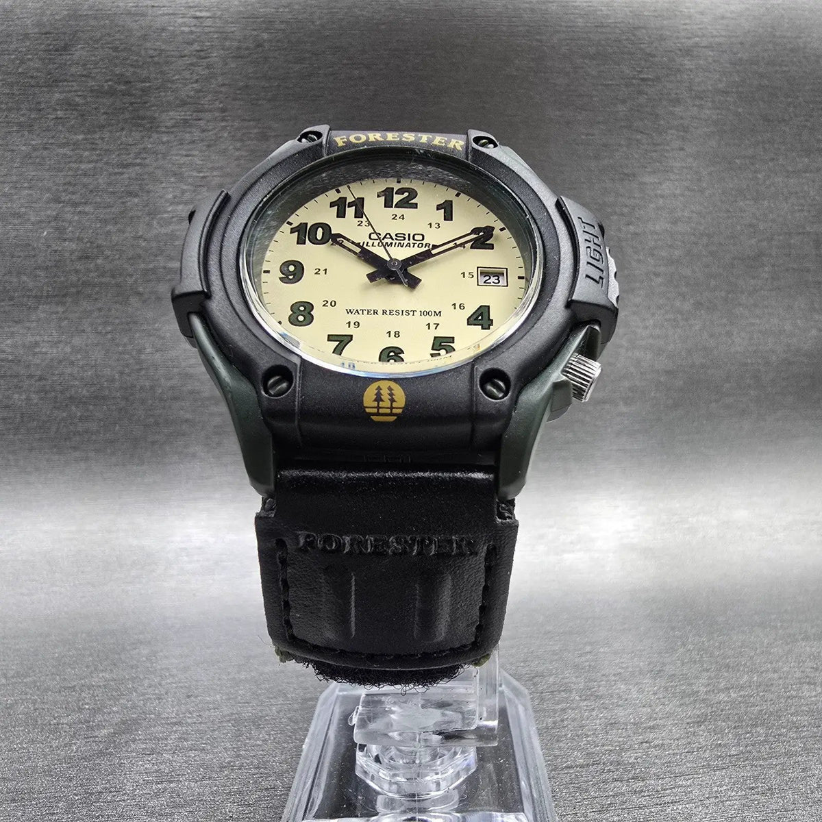 Casio Forester Watch Men 42mm Cream Dial Two Tone Date Backlight FT-500W New Bat5