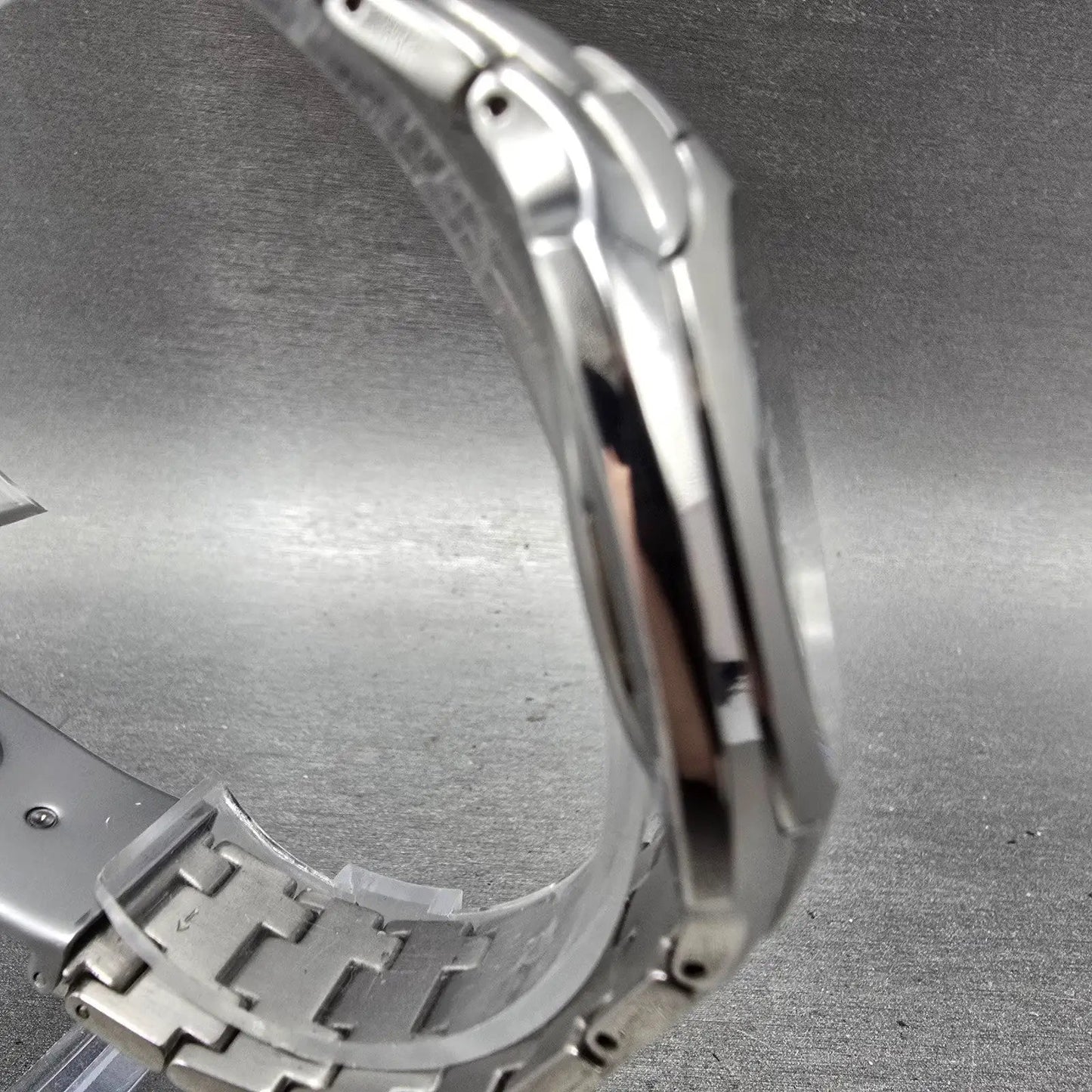 Citizen Eco-Drive Watch Men 38mm Black Dial Titanium Date E111-S049610 Runs3
