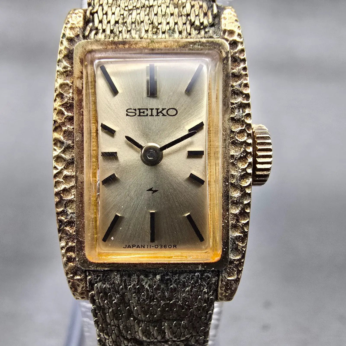 Seiko Tank Watch Women 15mm Champagne Dial Gold Rectangle 11-3189 Manual Wind1