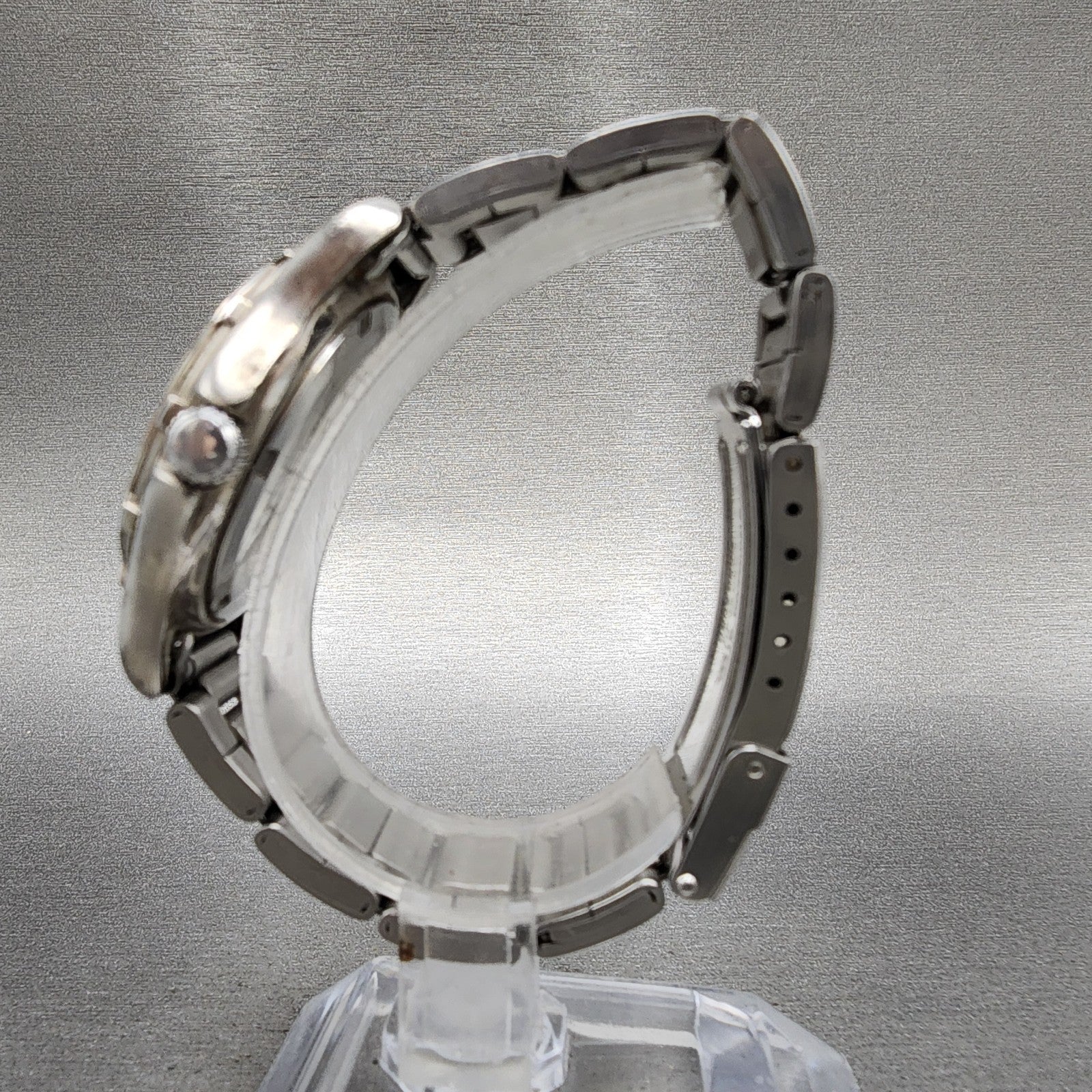 QuikSilver Dive Watch Men 35mm Gray Dial Silver Tone Date Round QS221 New Batt6