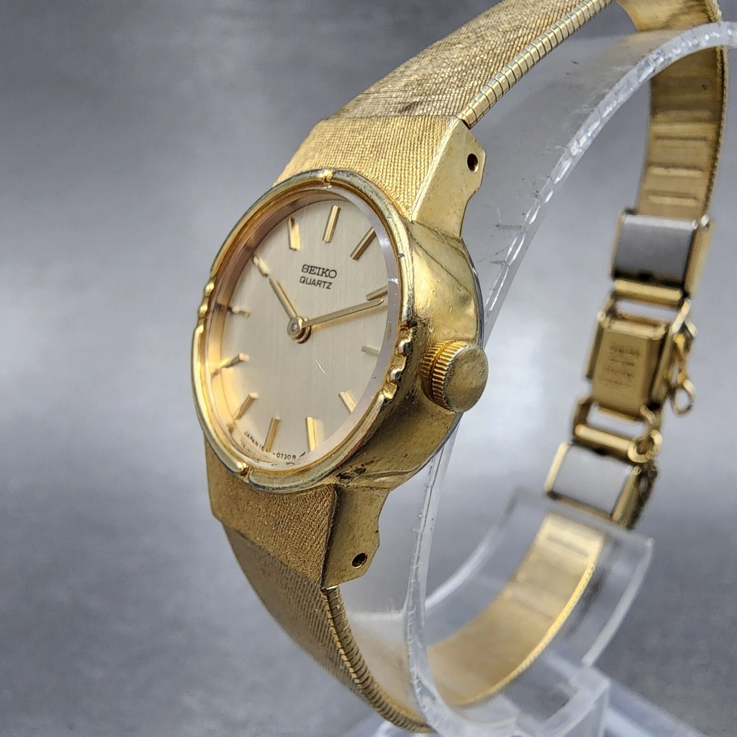 Seiko Watch Women 19mm Gold Dial Gold Tone Round 160129 New Battery VTG2