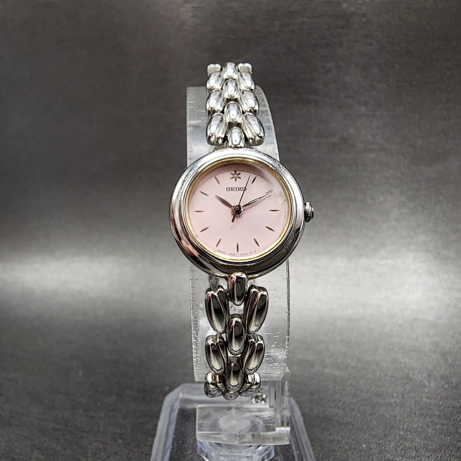 Seiko Watch Women 20mm Pink Dial Silver Tone Round 4N210740 New Battery5