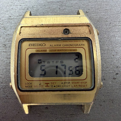 Seiko Digital Watch Men 33mm LCD Gold Tone alarm Chrono A639-5009 New battery1