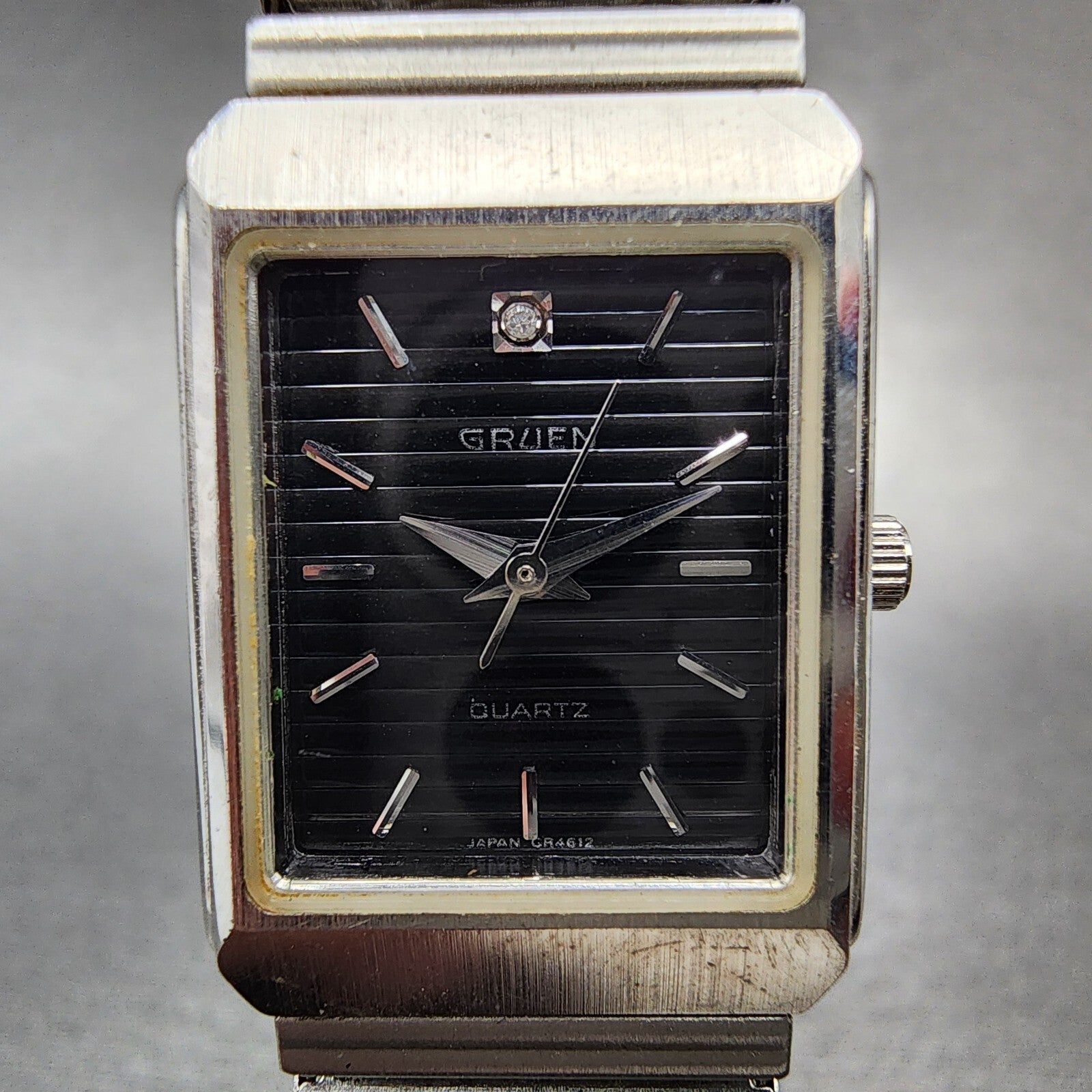 Gruen Tank Watch Women 20mm Black Dial Silver Tone Rectangle 2272035 New Batt1