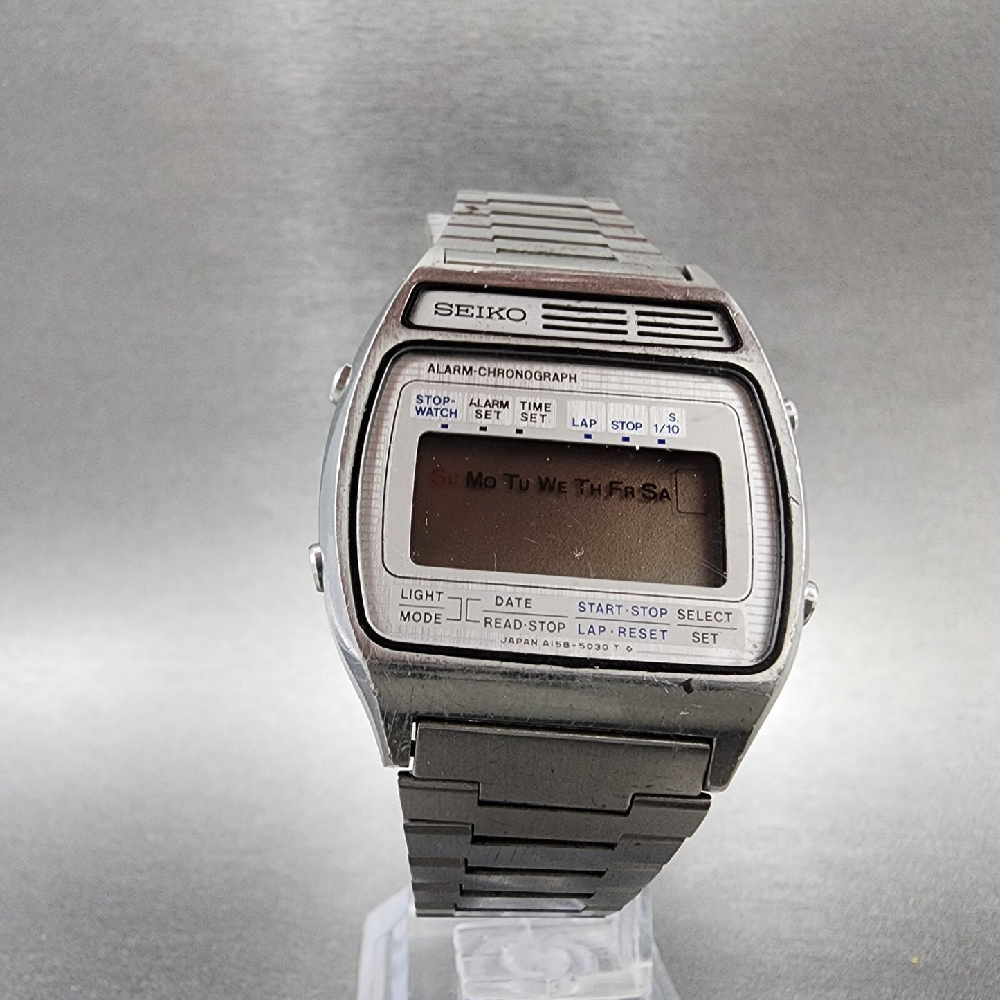Seiko Digital Watch Men 35mm LCD Silver Tone A1585059 PARTS5