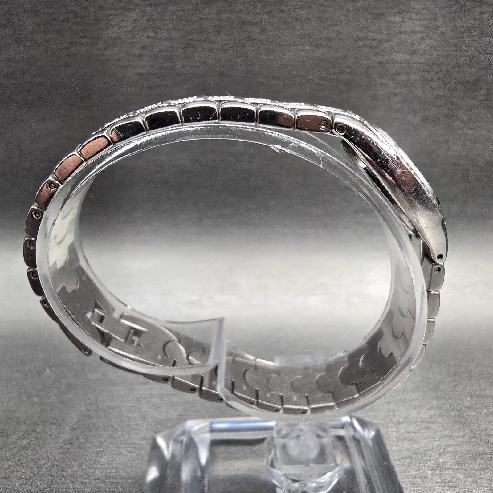 Bulova Watch Women 22mm MOP Dial Silver Tone Crystal Bezel 96T14 New Battery8