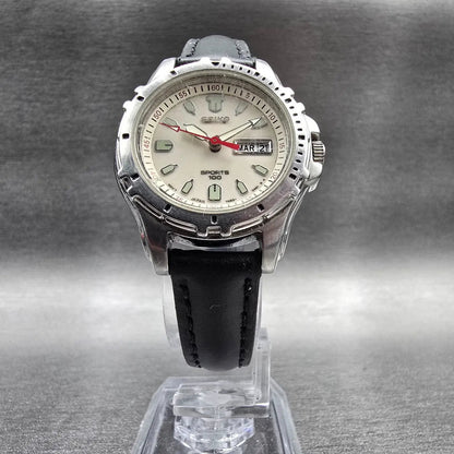 Seiko Sports 100 Watch Women 27mm Luminous Dial Daydate Round 7N83-0219 New Batt5