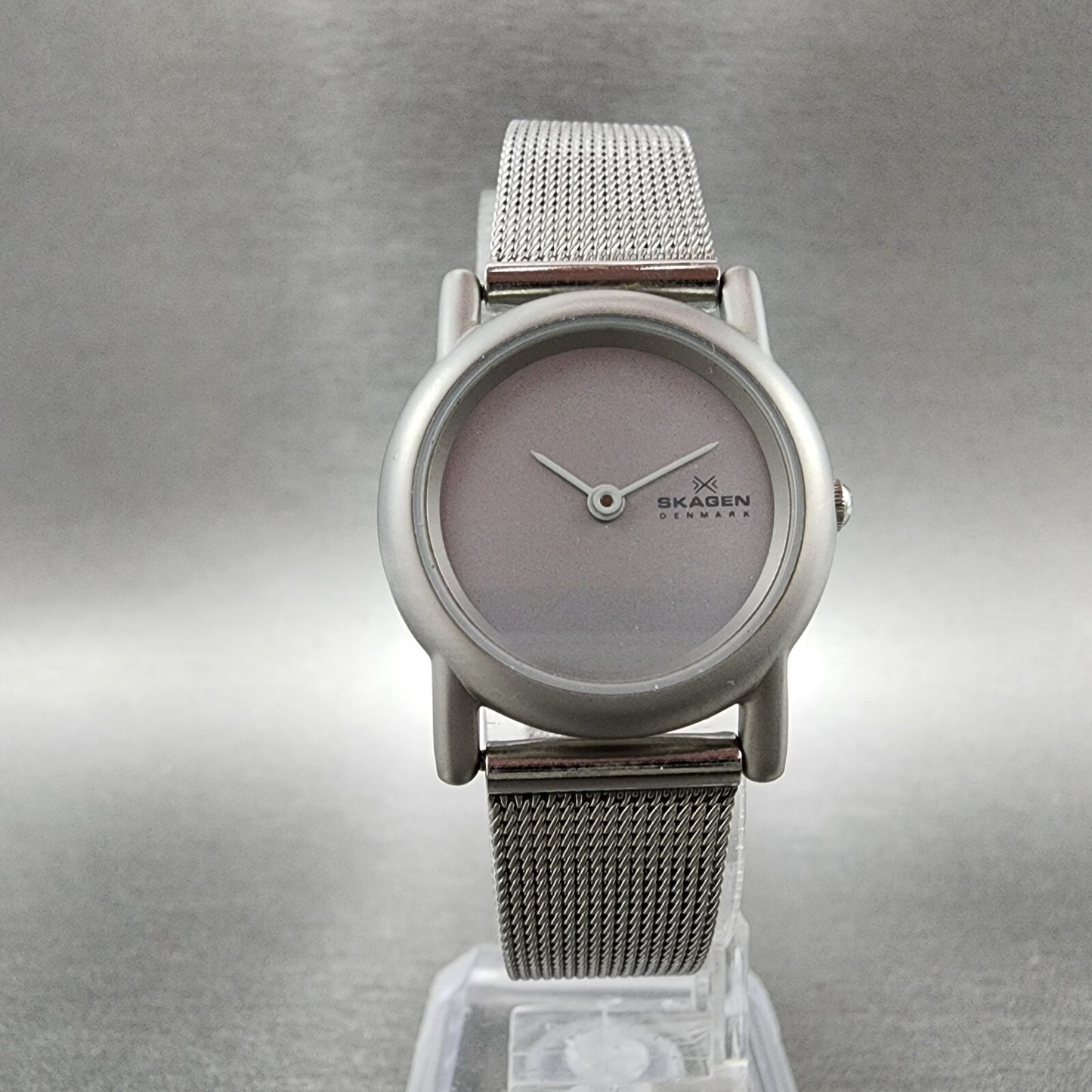 Skagen Watch Women 25mm Silver Dial Steel Round Mesh Band 4SSS New Battery