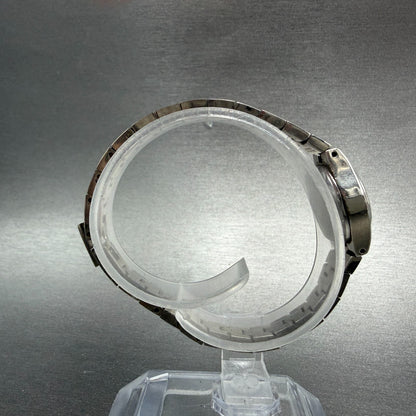 Seiko Pulsar Watch Women 17mm Silver Dial Two Tone Round V811-2280 New Battery8
