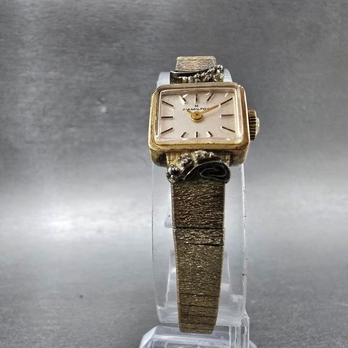 Hamilton Watch Women 15mm White Dial Gold Plated Diamonds Oval New Battery VTG5