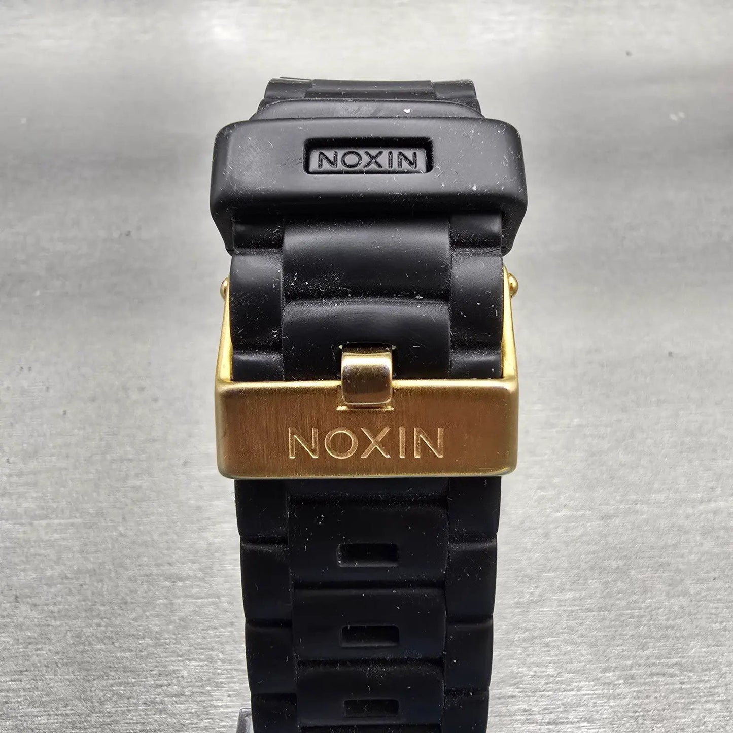Nixon Rubber Player Watch Men 45mm Black Dial Black Tone Rectangle New Batt7