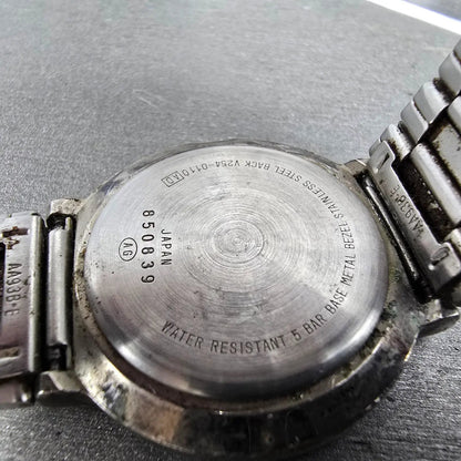 Seiko ALBA Watch Men 34mm Black Dial Silver Tone Round V254-0110 PARTS NO CROWN11