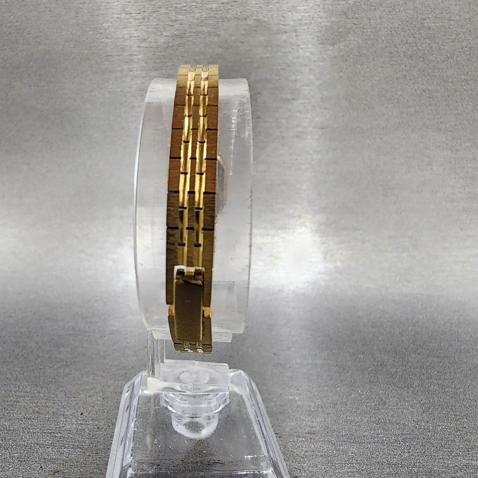Citizen CQ Tank Watch Women 13mm Champagne Dial Gold Tone Octagon New Battery7