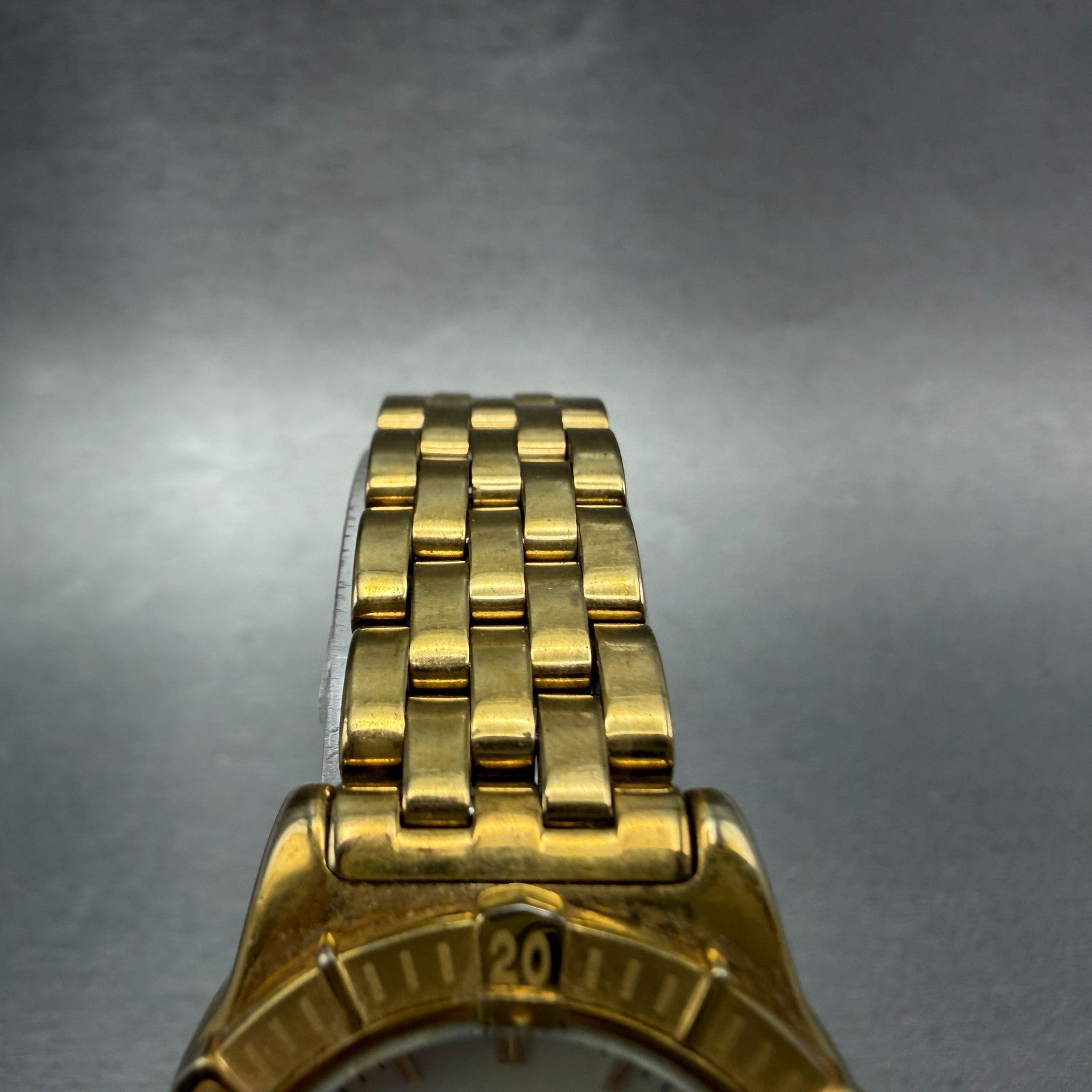 Citizen Dive Watch Women 28mm MOP Dial Gold Tone Date 6010-G12811 New Battery4