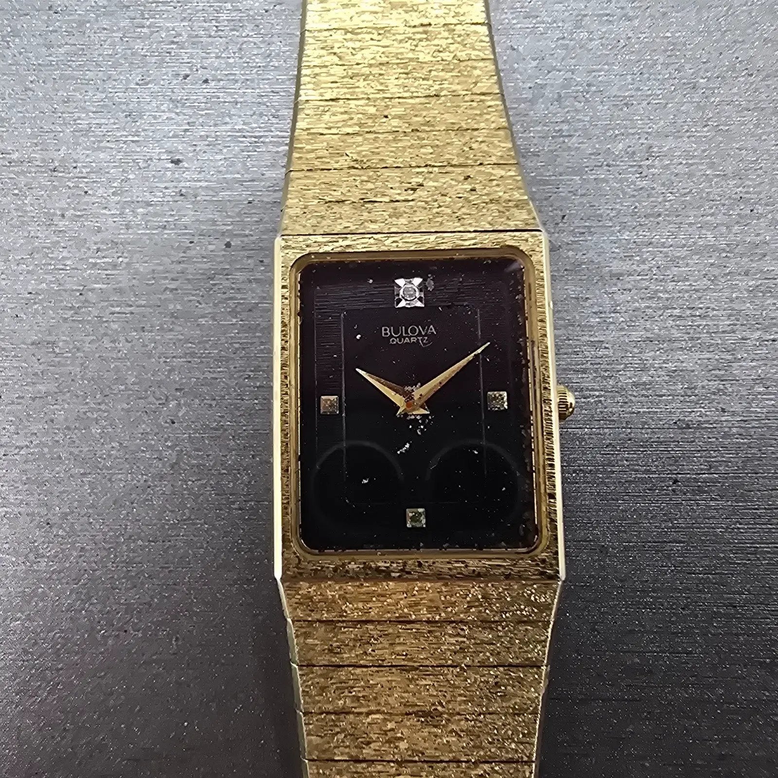 Bulova Tank Watch Men 24mm Black Dial Gold Tone Rectangle Diamond PARTS NO BACK0