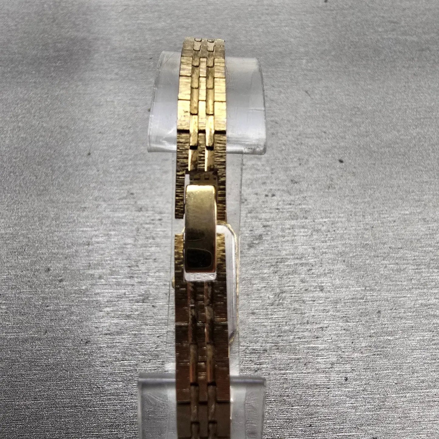 Citizen CQ Watch Women 13mm Champagne Dial Gold Tone 5421-S18523 New Battery VTG8