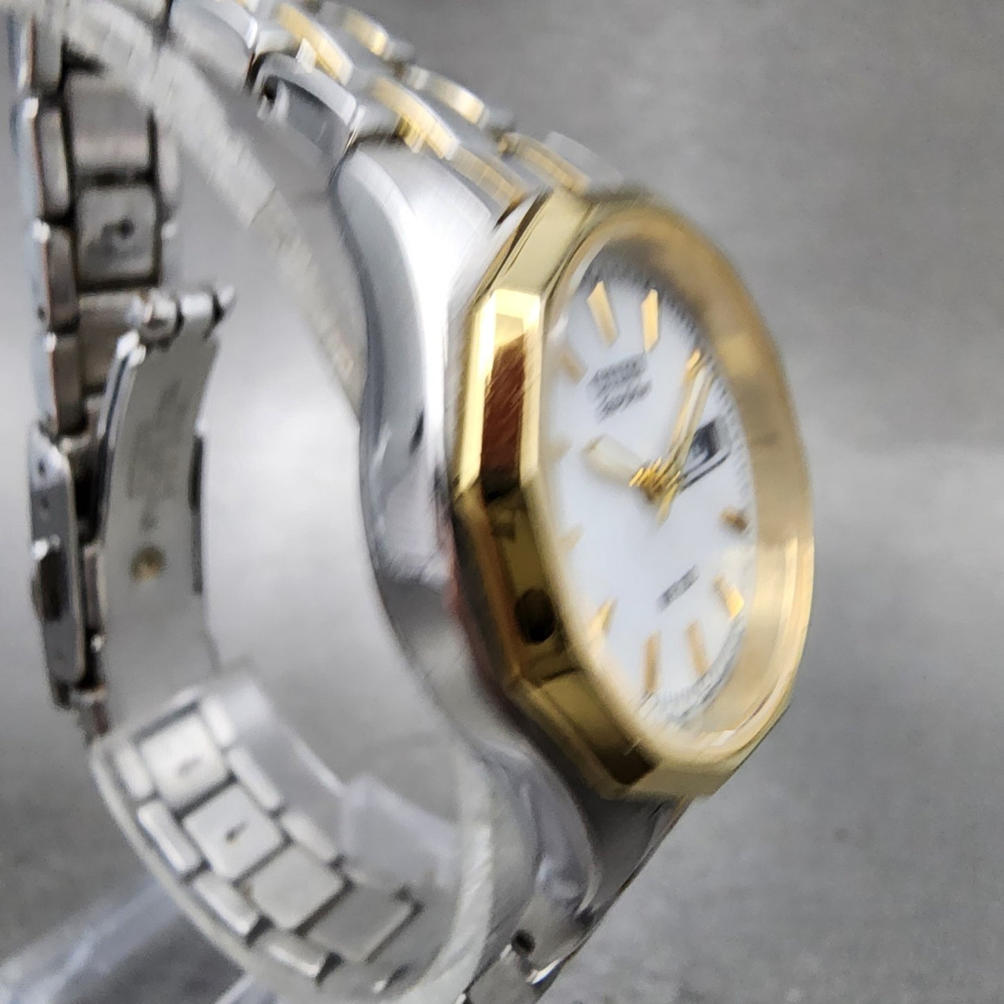Citizen EcoDrive Watch Women 27mm White Dial Two Tone Daydate Round Runs3
